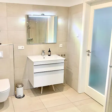 Piratennest Ruegen درانسكي