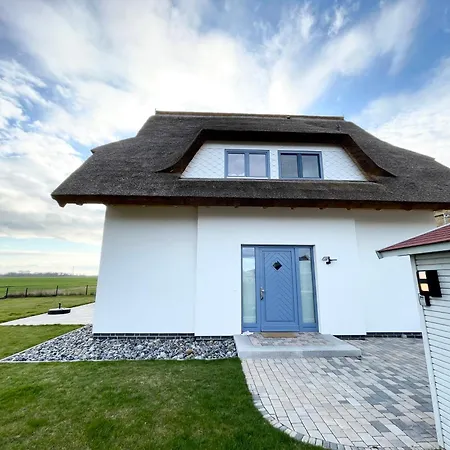 Piratennest Ruegen درانسكي